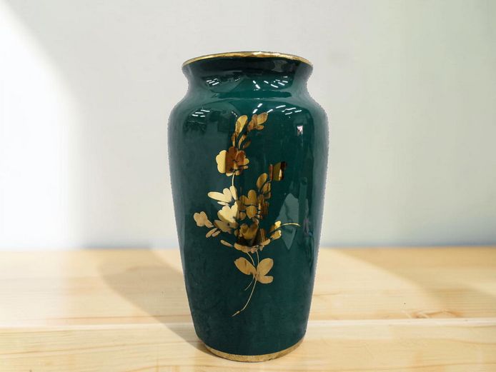 Elegant Vintage Emerald Green Gilded Ceramic Vase