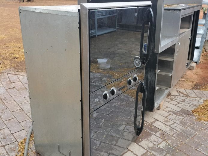 DEFY GEMINI EYE-LEVEL DOUBLE OVEN (MIRROR FINISH) - WORKING
