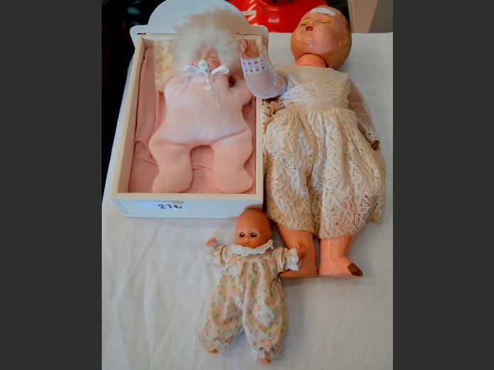 LOT OF 3: VINTAGE DOLLS