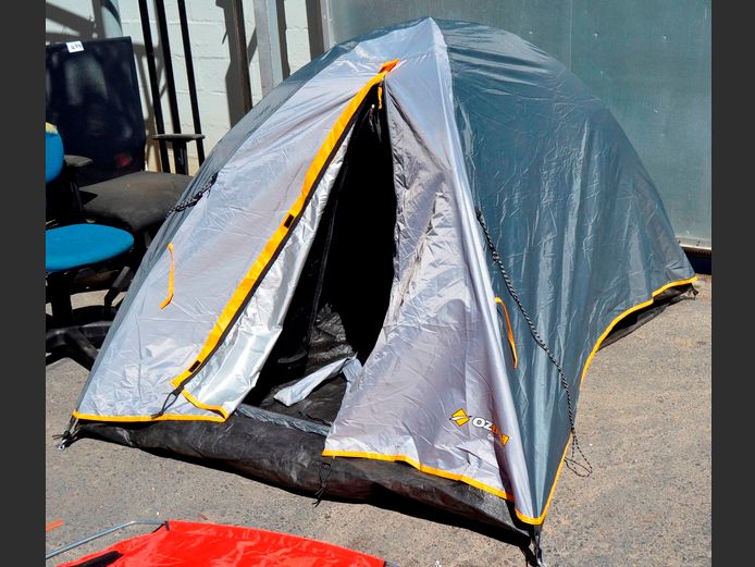 OZTRAIL GENESIS 2-PERSON TENT