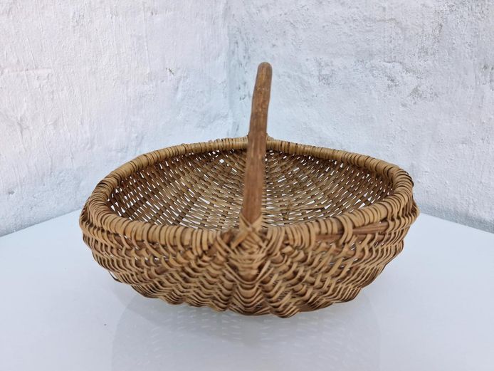 Ribbed Woven Wicker Gathering Basket