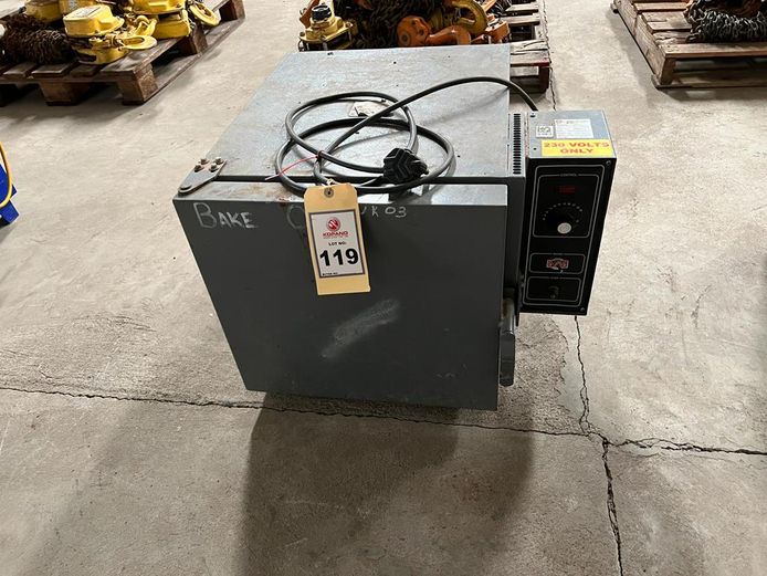 Welding rod oven