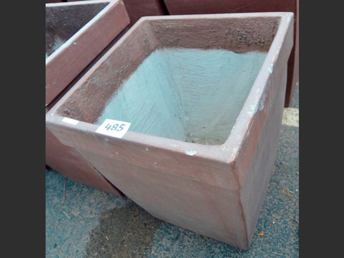 TAPERED PLANT POT, 47 x 47 x 55cm