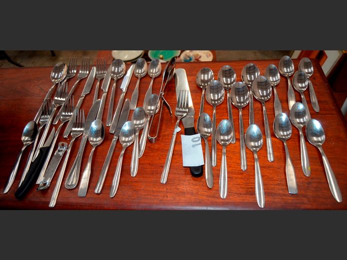 VICTORINOX PARING KNIFE, CUTLERY, SPATULA, etc