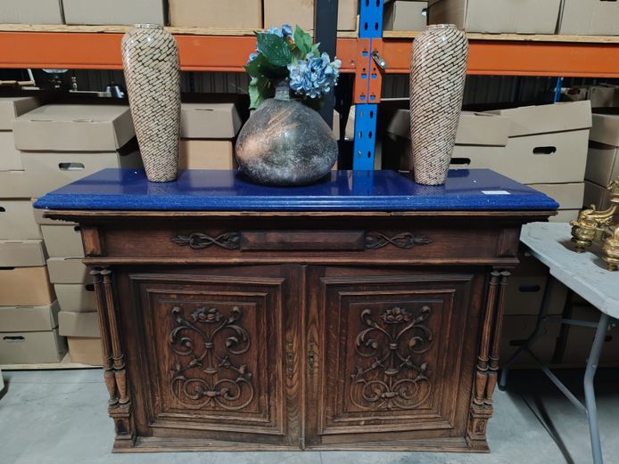 Beautiful Antique Cabinet & Decorative Items (STC)