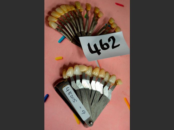 LOT: 2 x DENTURE COLOUR MATCHING KITS