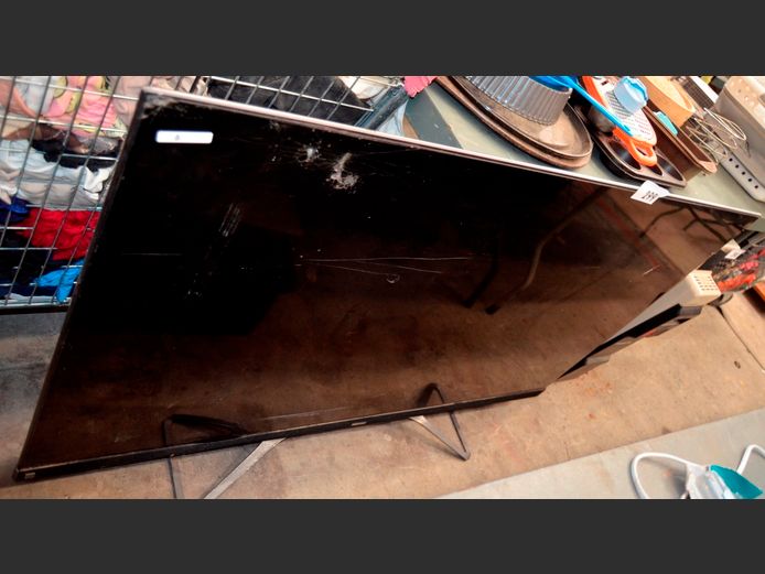 HISENSE 50" L.E.D. TV [Dead] [#: 397326567] ### LICENCE PLEASE ###