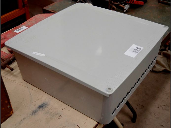 LARGE PLASTIC ELECTRIC BOX WITH SLIDING LID, 46 x 45 x 17cm