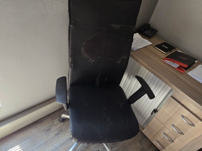 13 x Office Chairs