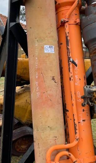 hitachi 870 stick cylinder 