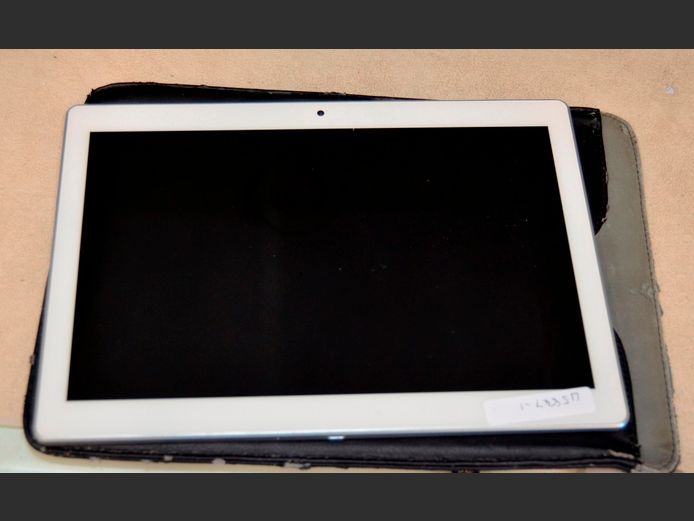 PROLINE 10" TABLET [Untested, no charger]