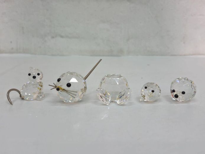 A Collection of 5 Miniature Swarovski Crystal Animal Figurines (20th Century)