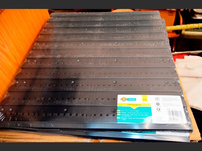 BOX OF 12 x 2-PIECE PEG BOARDS