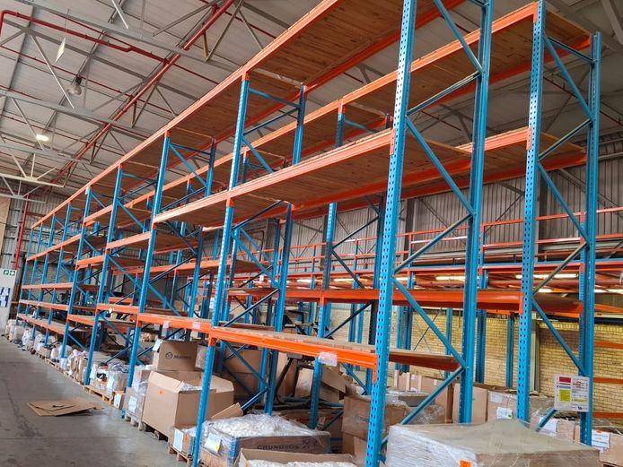 Single row heavy duty shelve (STC)