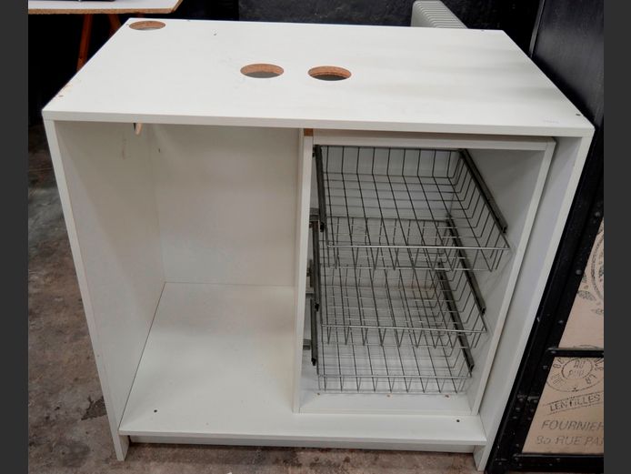 WHITE OPEN KITCHEN CUPBOARD WITH STAINLESS STEEL VEGGIE DRAWERS, 90 x 57 x 92cm