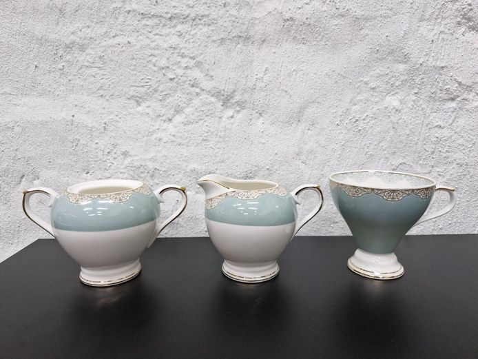 Contemporary Lace Pattern New Bone China Tea Accessories Set (3-Piece)