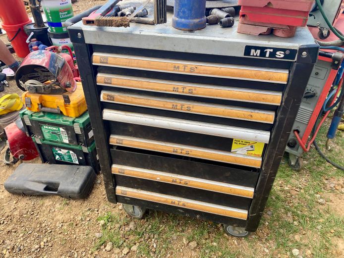 Large MTS Toolbox on wheels
With tools (incomplete)