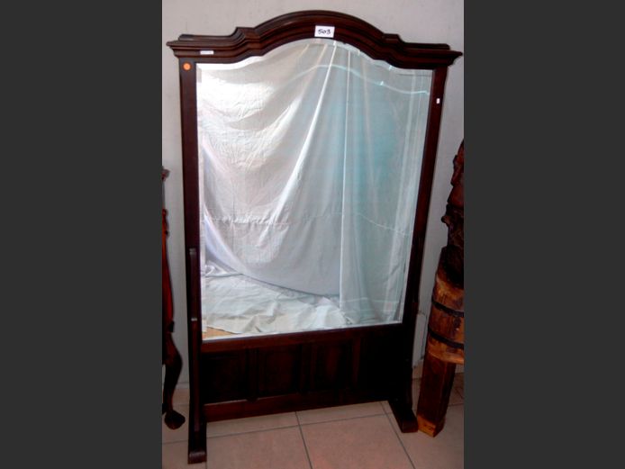 MAHOGANY FRAMED & BEVELLED FREE-STANDING MIRROR, 111 x 37 x 182cm
