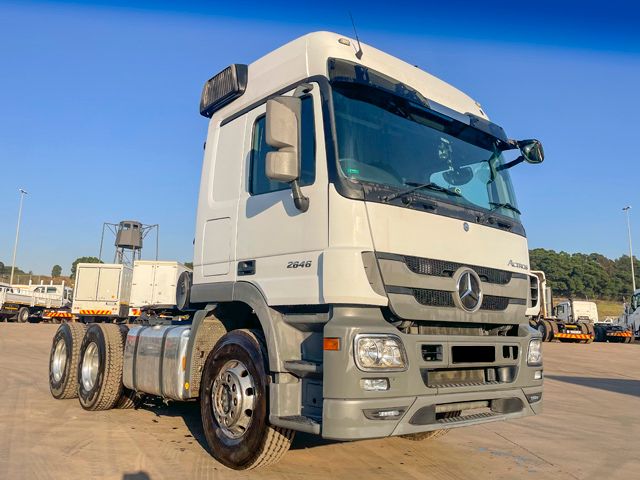 Lot 3: 2015 Mercedes-Benz Actros 2646