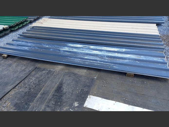 3.4m chromodeck/galvanised widespan sheets mixed 0.55mm thick