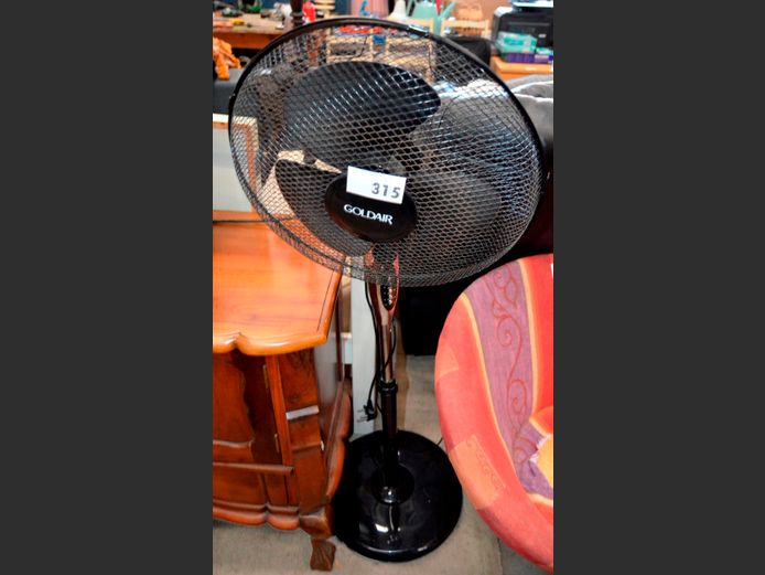 GOLDAIR PEDESTAL FAN [Working]