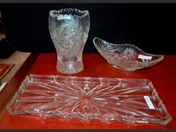CRYSTAL: VASE, BOWL & SNACK PLATTER, 12cm Diameter x 18cm High, 24 x 11cm & 34cm x 5cm Respectively