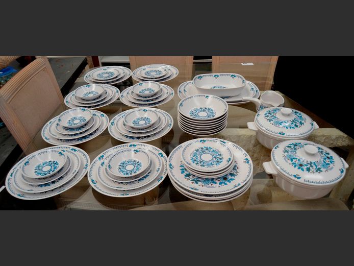 NORITAKE PROGRESSION "BLUE MOON" 56-PIECE PART DINNER SERVICE