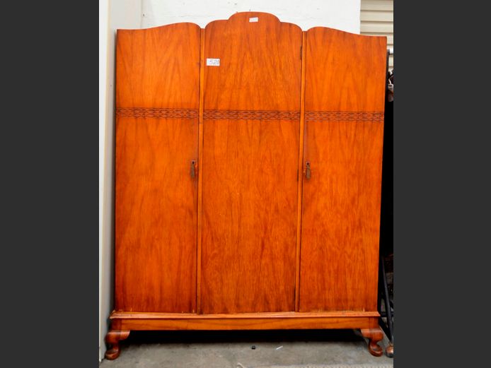 IMBUIA 3-DOOR WARDROBE, 150 x 53 x 197cm