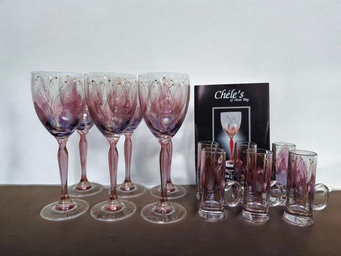 Chéle's Designer Hand-Painted Glassware