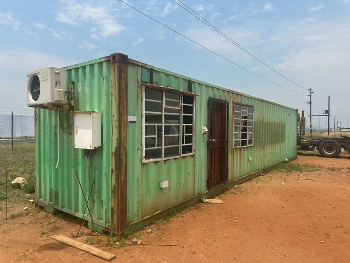 1 x (12m) Office Container