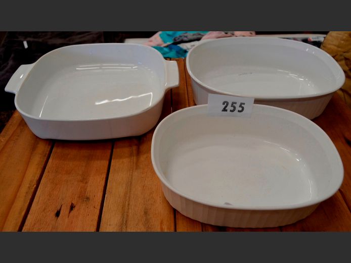 LOT OF 3: CORNINGWARE DISHES
