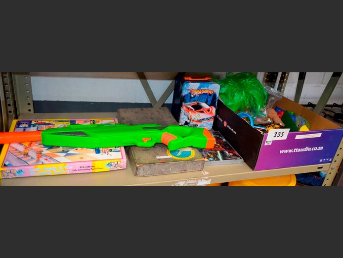 LOT: TOYS, SCRABBLE, COLLECTABLE TINS, etc