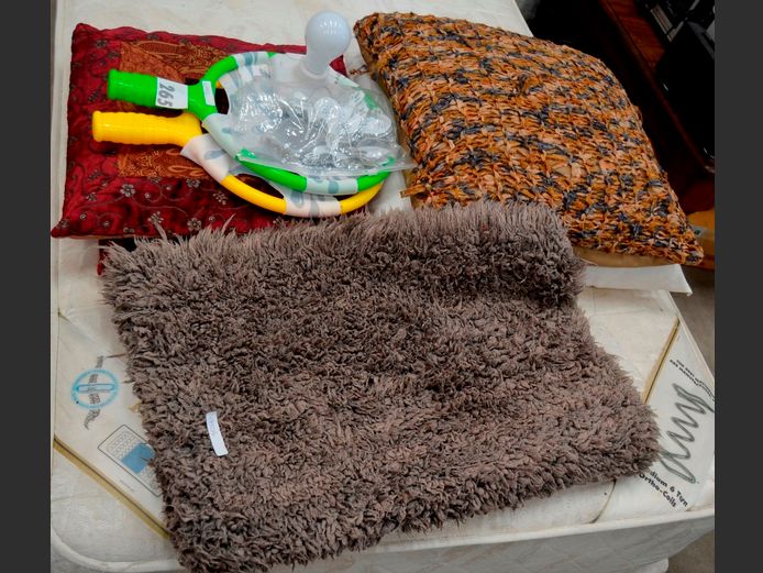 SCATTER CUSHIONS, FLUFFY CARPET, etc