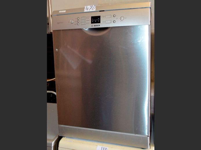 BOSCH SUPER SILENCE STAINLESS STEEL FINISH DISHWASHER [Switches on, untested further] [#: 4160447415]