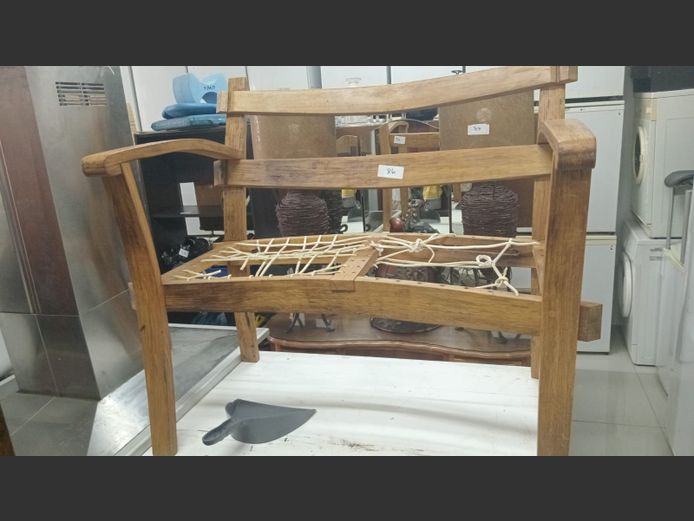 Oak riempie bench tlc
