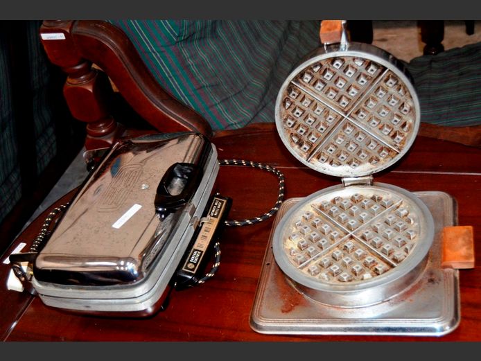 VINTAGE STOVE TOP WAFFLE MAKER & A GENERAL ELECTRIC AUTO GRILL/ WAFFLE MAKER  [Untested]