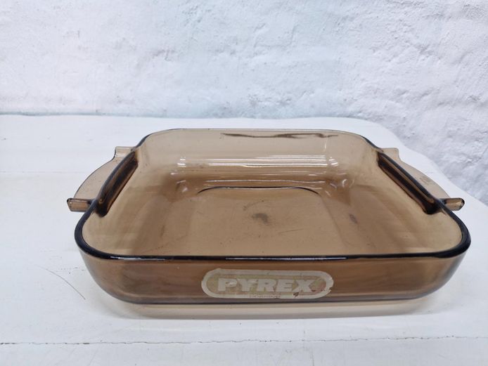 Vintage Pyrex Amber Glass Square Baking Dish