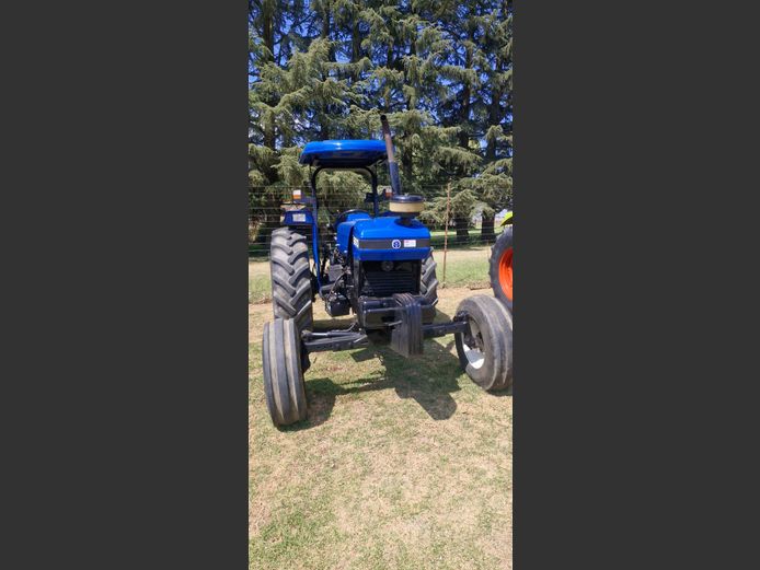 New Holland 6610 – 4 106 ure