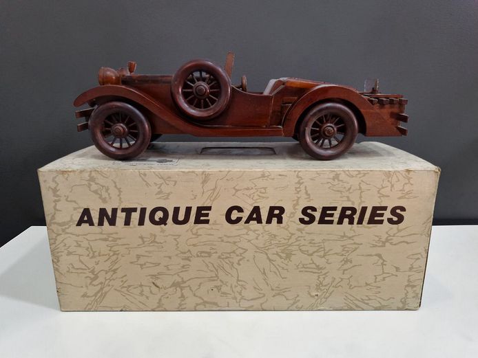Large Scale Vintage Wooden 1934 Packard Twelve Model Roadster