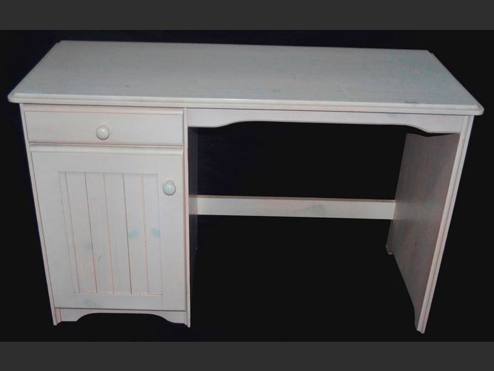 WHITE WASHED PINE SINGLE DOOR, SINGLE DRAWER DESK, 118 x 48 x 76cm