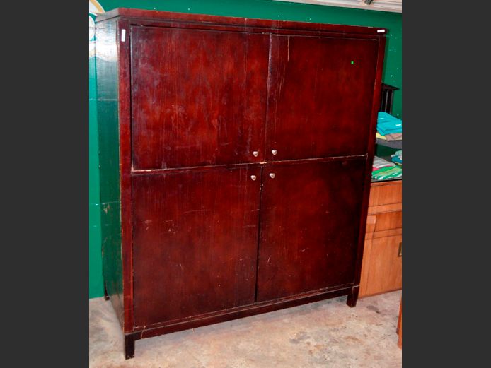 MAHOGANY 4-DOOR CABINET, 140 x 65 x 164cm [Water damaged in places]