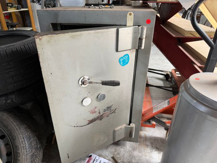 1 Ton Safe 