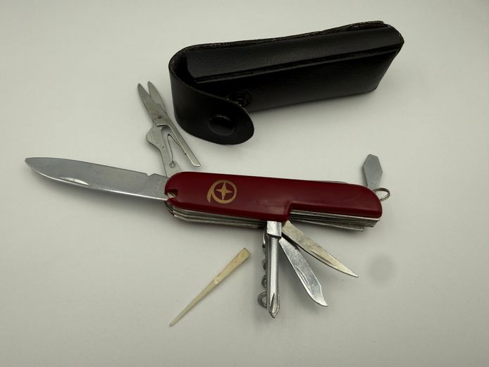Victorinox army knife multi tool - Texaco historical logo used