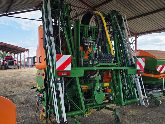 Amazone Liftspuit 24m - Amazone 1801  1800 Lt 24m Spuit