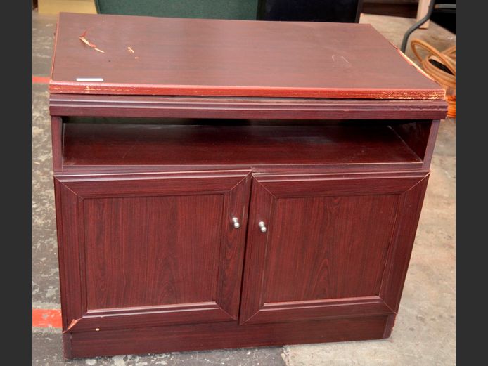 CHERRY FOIL 2-DOOR TV STAND, 75 x 46 x 64cm [Scratched, foil peeling]