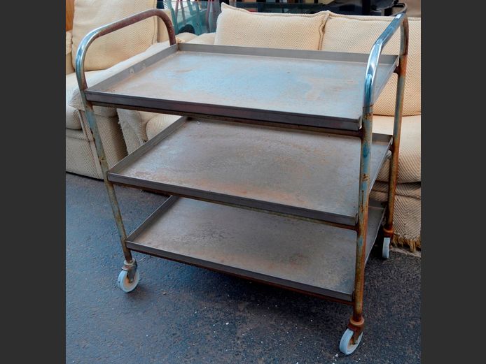 VULCAN 3-TIER TROLLEY WITH STAINLESS STEEL TRAYS, 89 x 53 x 95cm [Rusted]