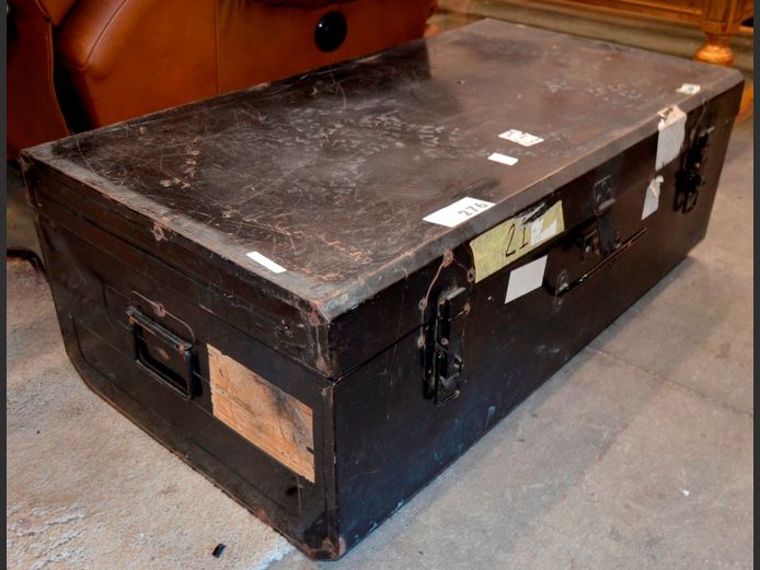 BLACK METAL TRUNK, 92 x 50 x 33cm