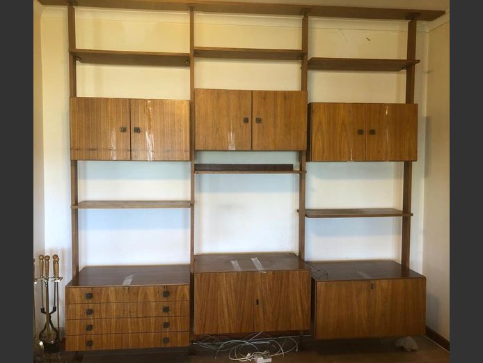 MID-CENTURY MODULAR WALL UNIT [Needs assembly, photograph of wall unit at the home where it was uplifted from]
