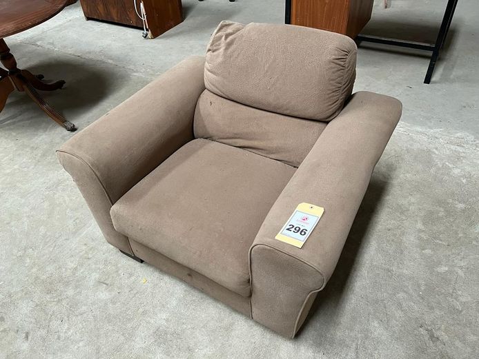 1 Seater couch