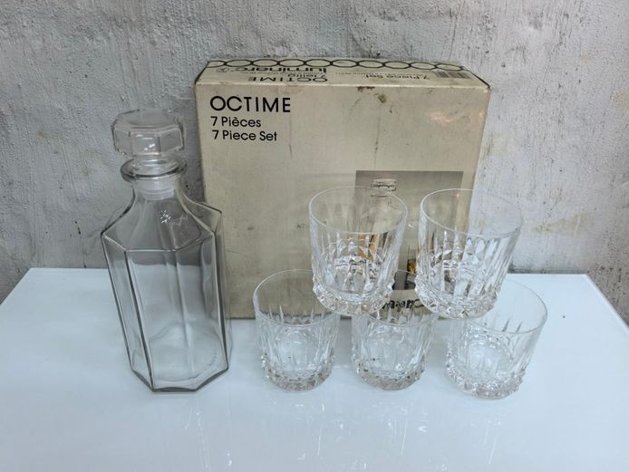 Vintage Luminarc Octime 6-Piece Decanter & Glass Set (Boxed)